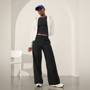 NWT Athleta Endeavor Relaxed Black Pant Size XS/P